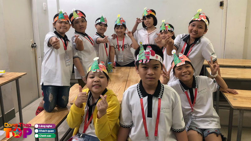 He-thong-khoa-hoc-tai-trung-tam-ngoai-ngu-bong-sen-da-dang-theo-tung-do-tuoi-1-dongthaptoplist