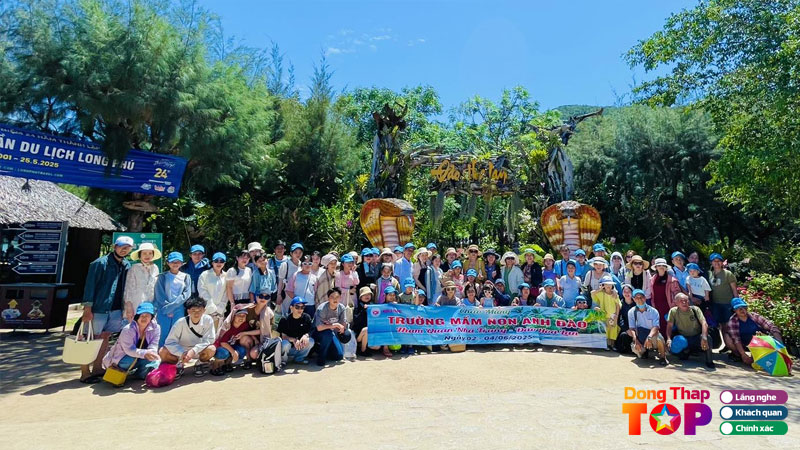 Nhung-dich-vu-cua-cong-ty-cp-world-travel-1-dongthaptoplist
